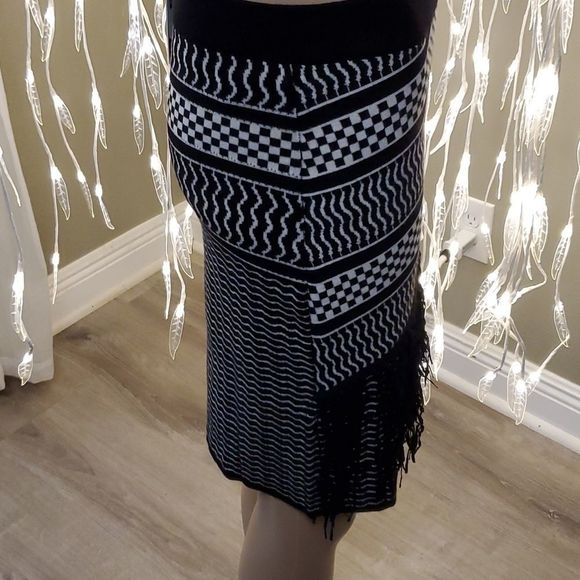 Romeo & Juliet Couture Ladies' Skirt Pencil, Black and White, Size Large NWT-NEW - Picture 3 of 11